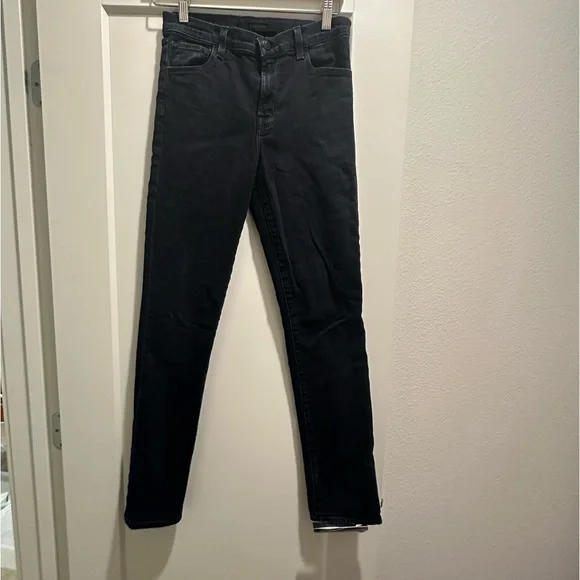 Size 25 NWOT J Brand Ruby 30 High Rise Cigarette - Picture 3 of 4